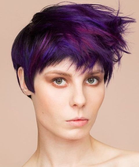 Short hair with blue, purple and black colors