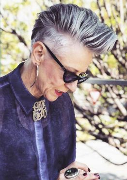 Features of the undercut hairstyle for older women